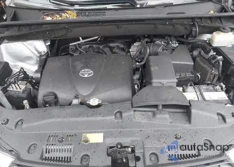 2018 Toyota Highlander Xle from USA, damaged, VIN 5TDJZRFHXJS540160